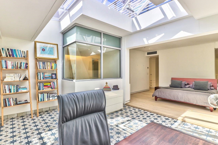 2 Bedroom Property for Sale in Cape Town City Centre Western Cape